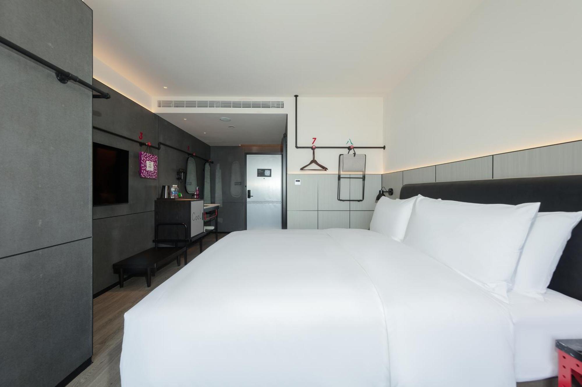 Moxy Chongqing Hotel ภายนอก รูปภาพ