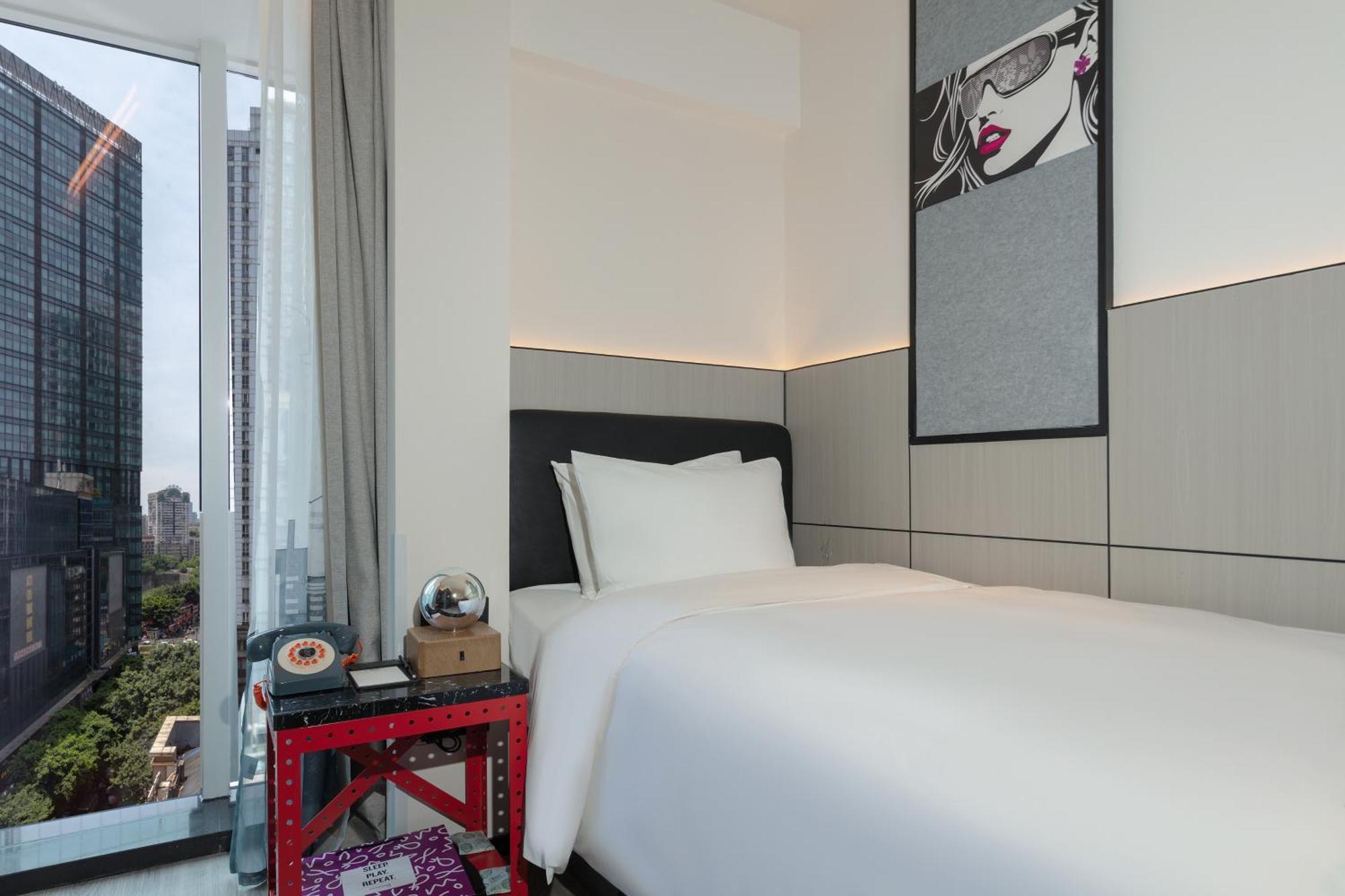 Moxy Chongqing Hotel ภายนอก รูปภาพ