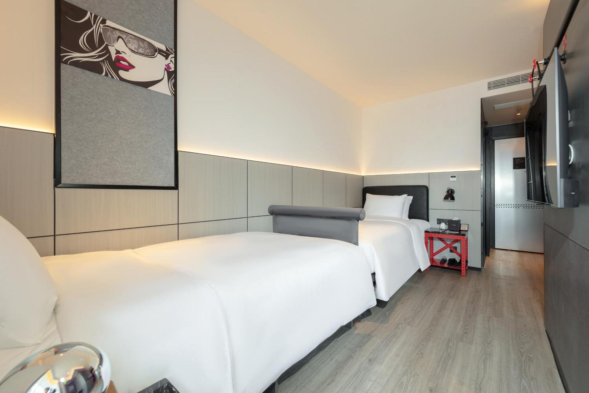 Moxy Chongqing Hotel ภายนอก รูปภาพ