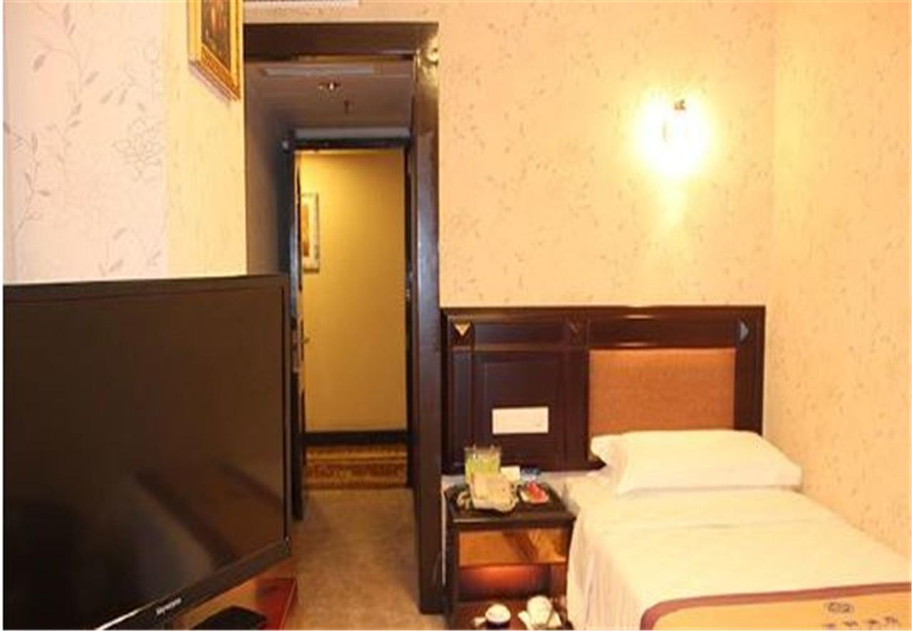 Moxy Chongqing Hotel ภายนอก รูปภาพ